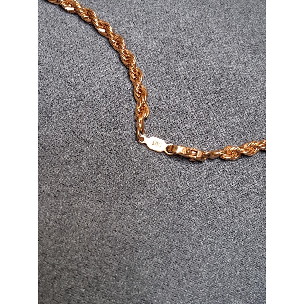 Juliana D&E Milk Glass Filigree Necklace Vintage - Picture 8 of 8